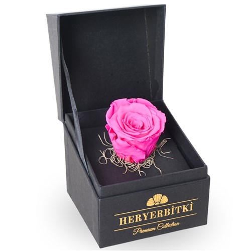 Premium Kutuda Pembe Solmayan Gül