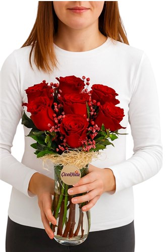 Arrangement of 7 Red Roses
